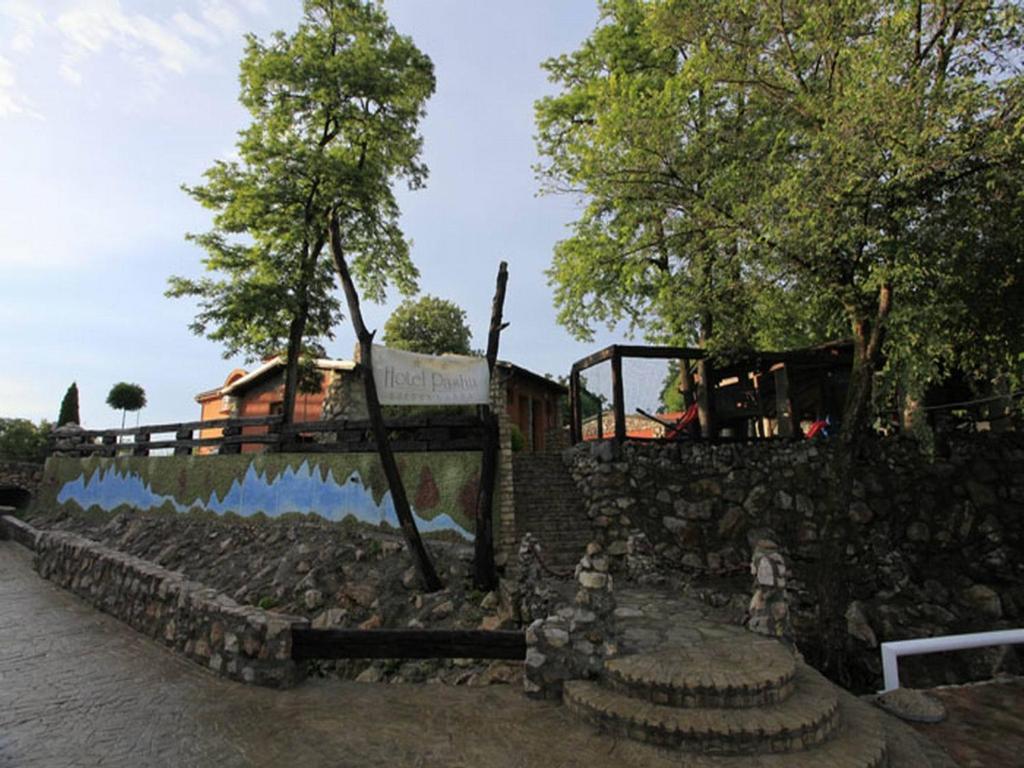 Pasha Garni Hotel Laktaši エクステリア 写真