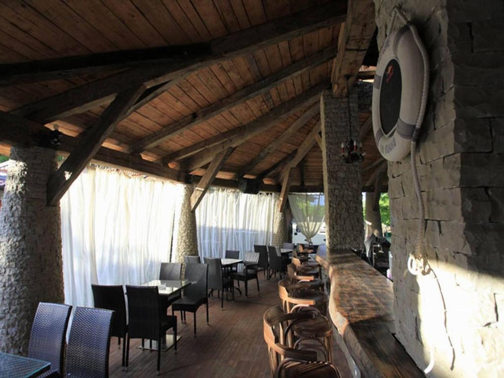 Pasha Garni Hotel Laktaši エクステリア 写真