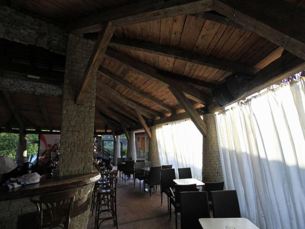 Pasha Garni Hotel Laktaši エクステリア 写真