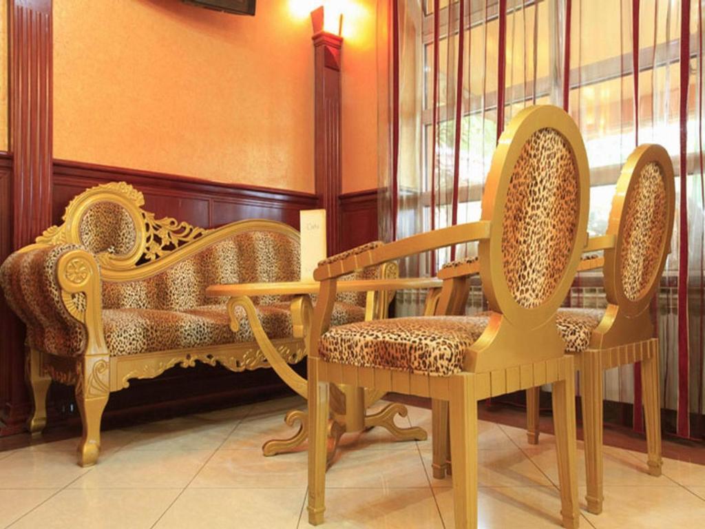 Pasha Garni Hotel Laktaši エクステリア 写真